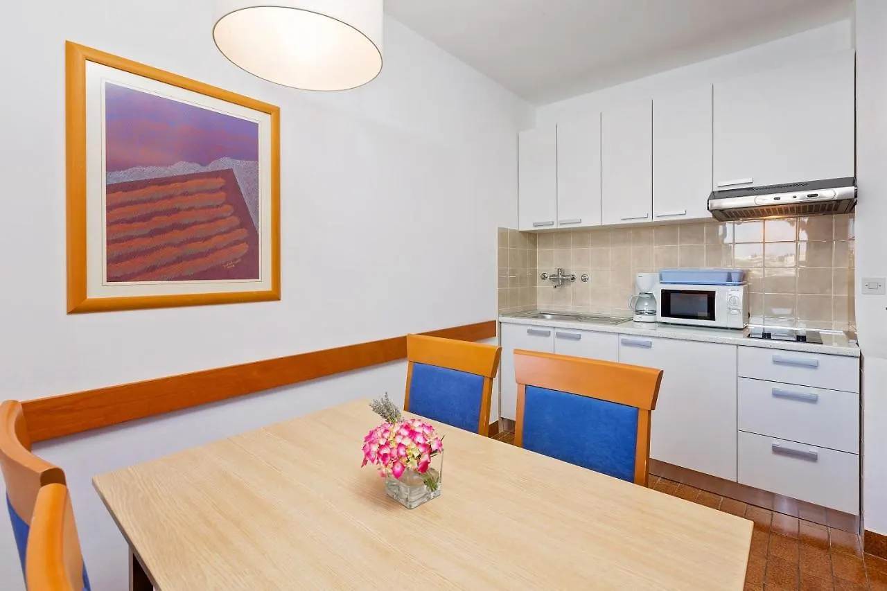 Maistra Select Riva Apartments Vrsar Croatia
