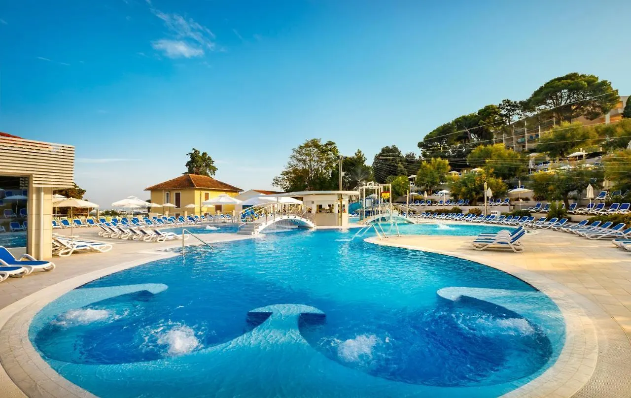 Maistra Select Riva Apartments Vrsar