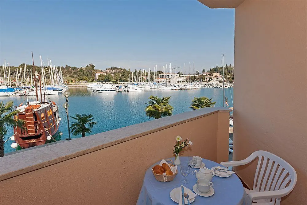 Maistra Select Riva Apartments Vrsar 0*,